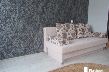 1-на комн. квартира с хорошим ремонтом на часы, сутки, недели