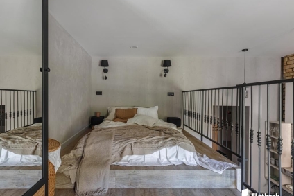 Двухуровневая квартира в центре с  сауной